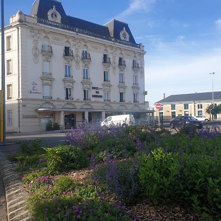 Logis Hotel des Bourbons Montluçon Buitenkant foto