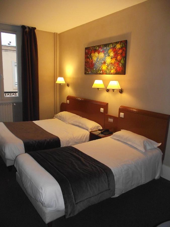 Logis Hotel des Bourbons Montluçon Buitenkant foto